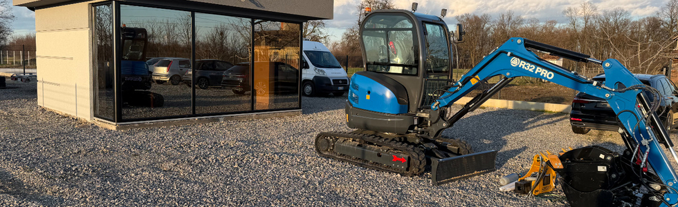 GLOBAL MACHINERY DOO