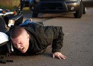 Kako reagovati u slučaju pada sa motocikla?