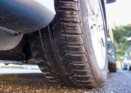 Ne uništavajte zimske gume vozeći po vrelom asfaltu